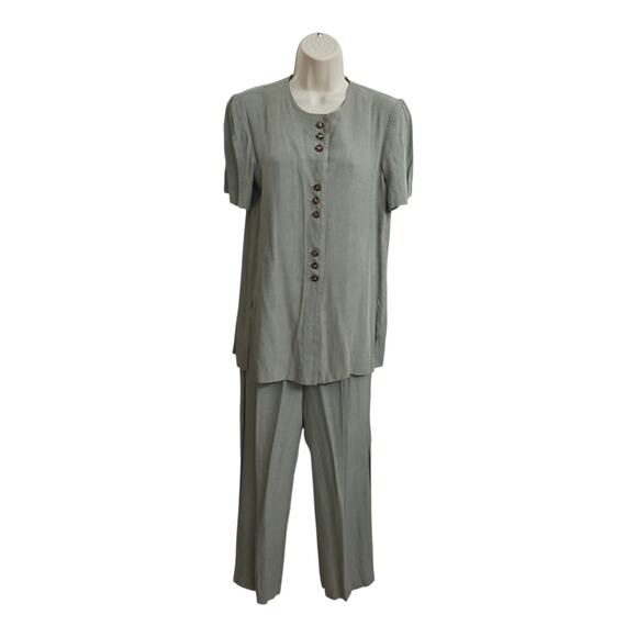 R&M Richards Other - R&M Richards 2 Piece Pant Set Sage Green Button Front Top Casual Chic 8P Soft